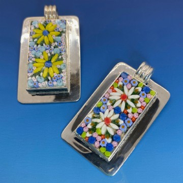 Double Daisy Micromosaic Pendant